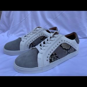 Steve Madden Annita Sneakers size 9.5